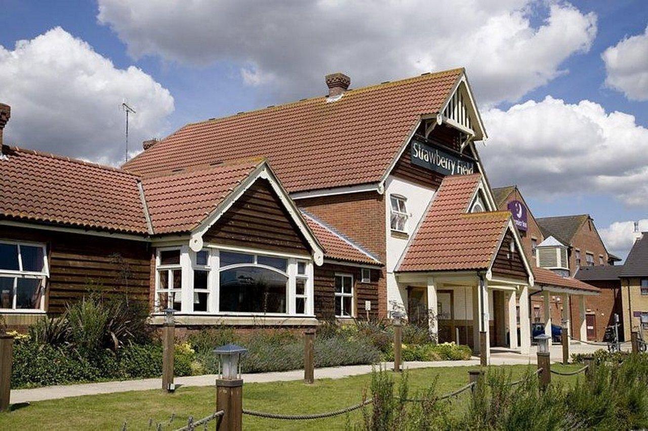 Premier Inn Premier Inn Southend Airport Exterior foto